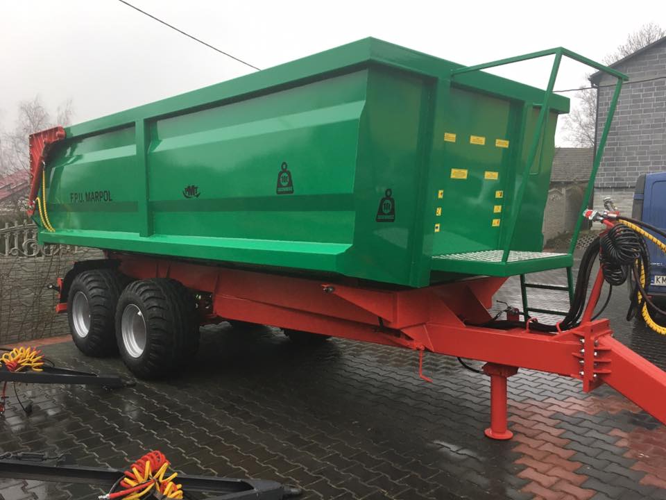 Poľnohospodársky príves dumper 10t